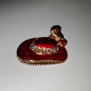 A Red Hat Society Brooch Pin Gold Tone Metal Red Enamel Feather Vintage